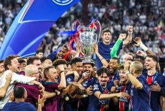 奥维耶多队迎战巴塞罗那：伤病挑战下的防守之战